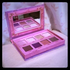 Lime Crime Venus lll eyeshadow palette